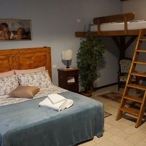 La Brigata Apartments Suite Room
