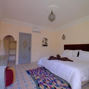 Camera con letto king size